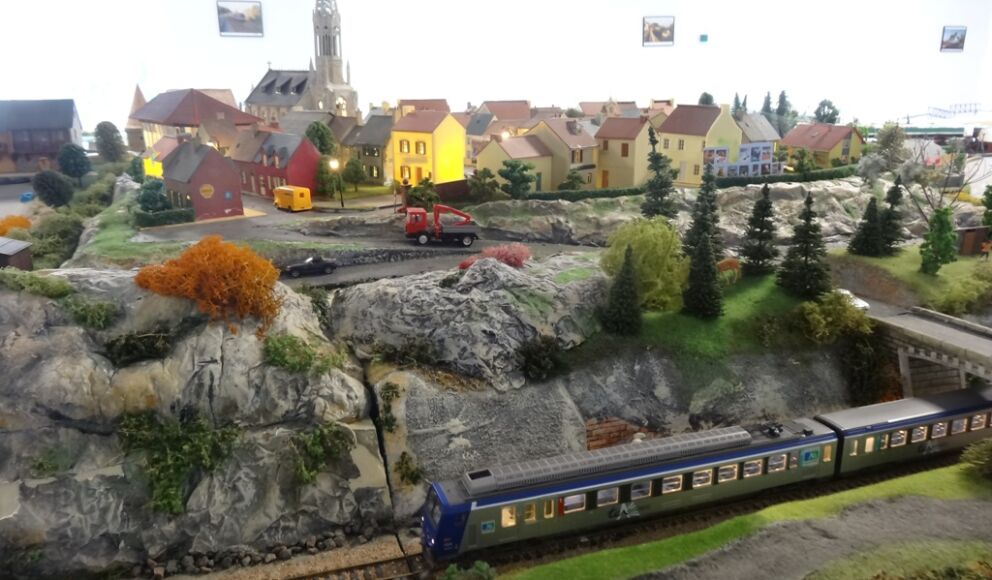 trains miniatures Neuvic