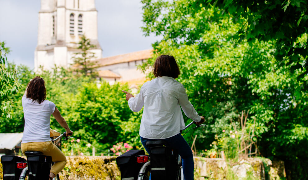 vélo sur la véloroute voie verte de la vallée de l'Isle