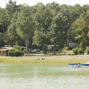 Camping Orphéo Negro vue lac et MH