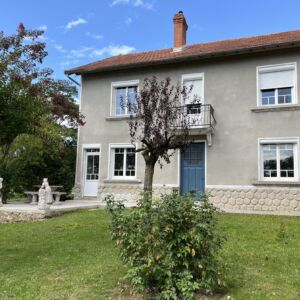 Gîte-Jude-Montpon-extérieur