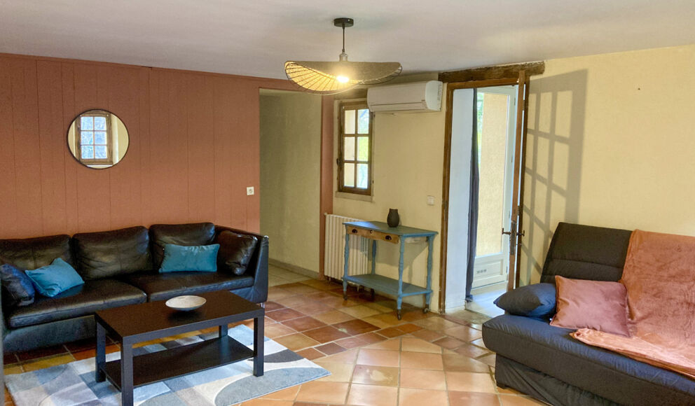 gite-les-loriots-salon-saint-martin-des-combes-tourisme