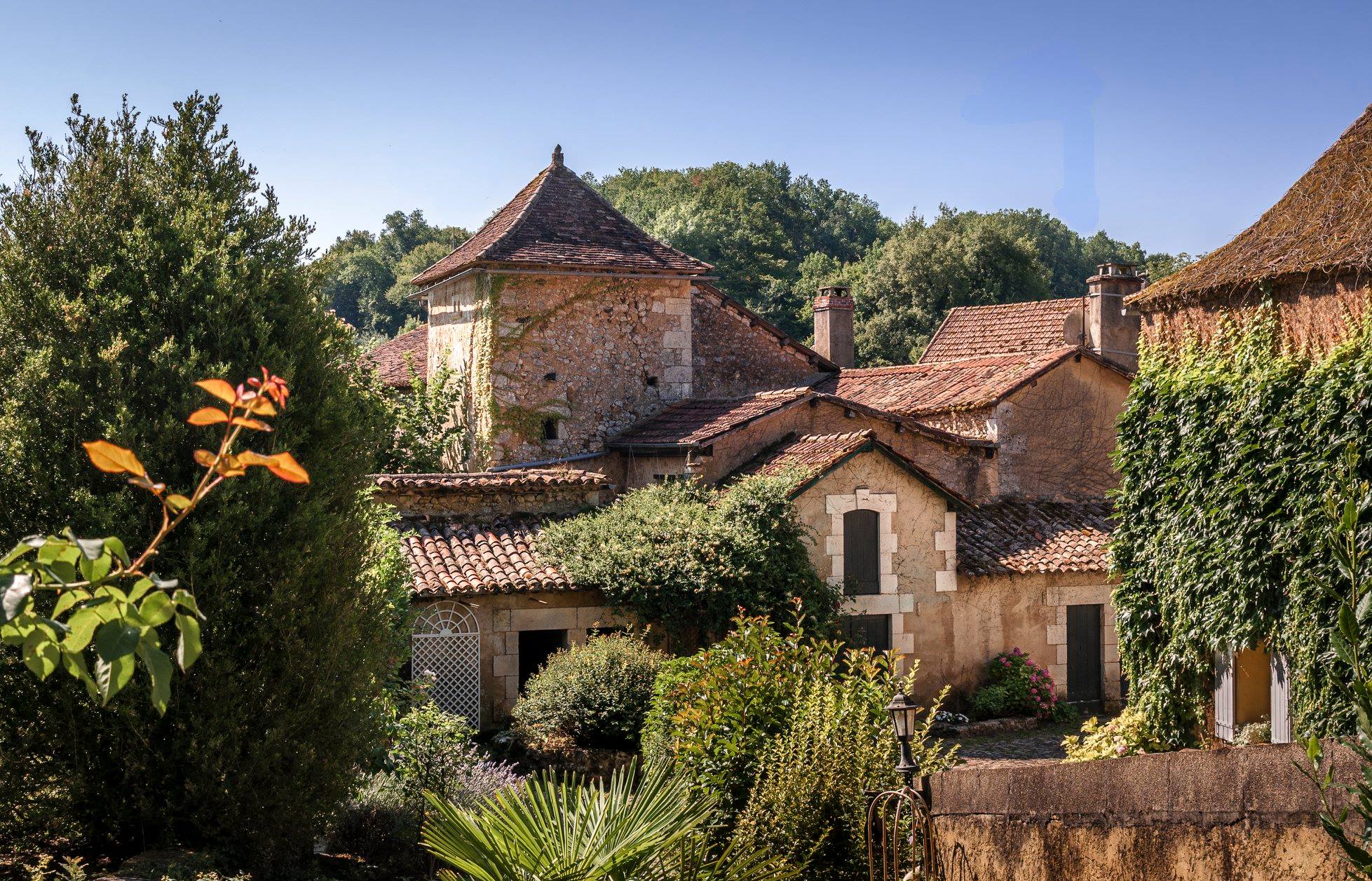 Village st georges de montclard